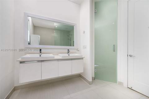 6428 NW 104th Ct, Doral FL - photo 17 of 44