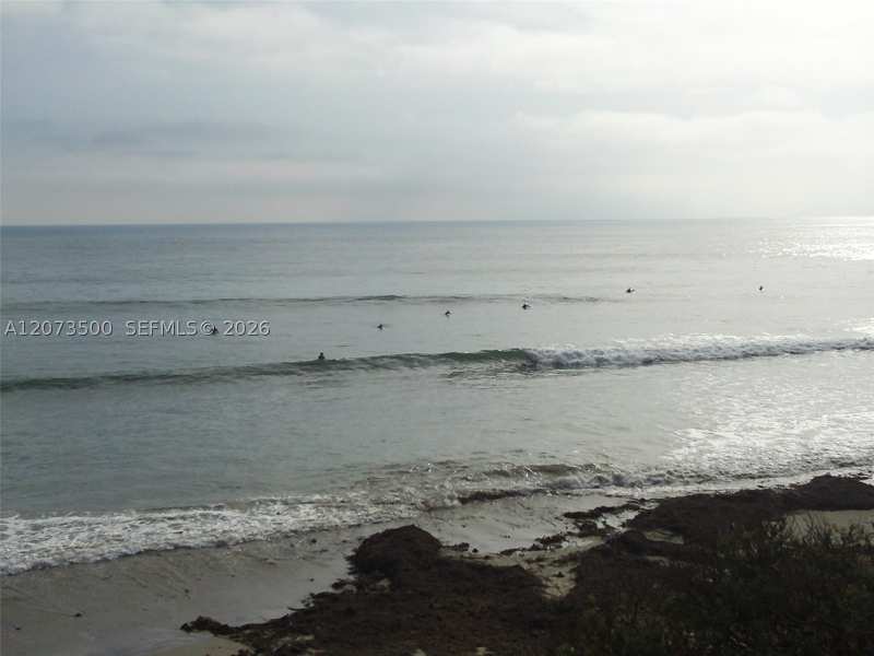 1 bedroom Condominium at 6450 Collins Ave 707, Ocean Park Condo, Miami Beach — photo 1