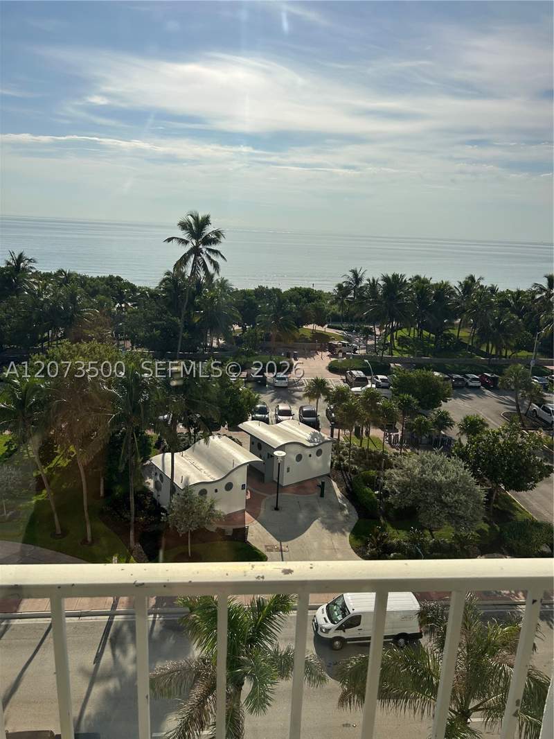 1 bedroom Condominium at 6450 Collins Ave 707, Ocean Park Condo, Miami Beach — photo 2