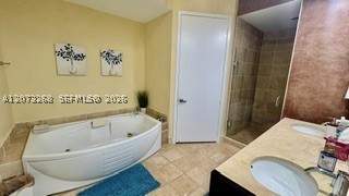 18201 Collins Ave 5009, Sunny Isles Beach FL - photo 16 of 32
