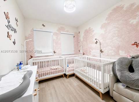 5930 NW 104th Path, Doral FL - photo 17 of 22