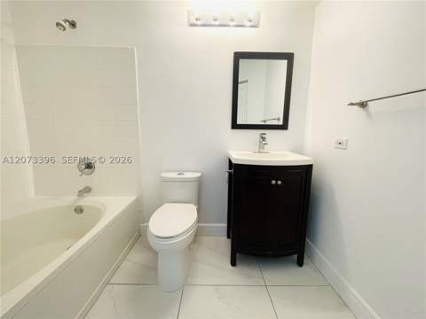 17150 N Bay Rd 2902, Sunny Isles Beach FL - photo 17 of 40
