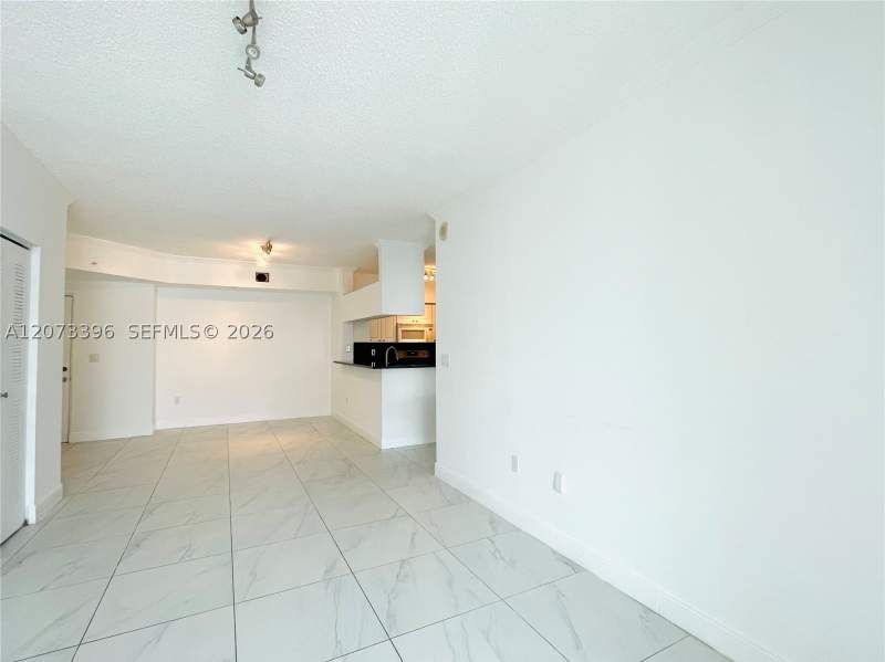 2 bedroom Condominium at 17150 N Bay Rd 2902, Porto Bellagio Condo, Sunny Isles Beach — photo 3