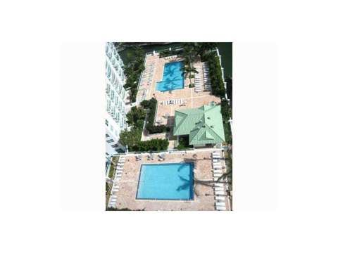 31 SE 5th Street 202, Miami FL - photo 15 of 17