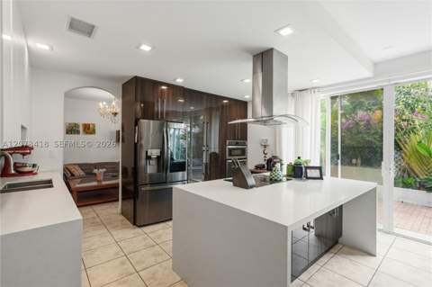 8741 NW 110th Ave, Doral FL - photo 19 of 53