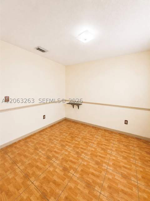 8356 NW 10th St 6D, Miami FL - photo 7 of 13