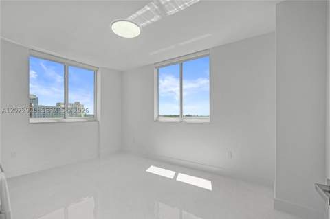 2775 NE 187th St 514, Aventura FL - photo 14 of 61