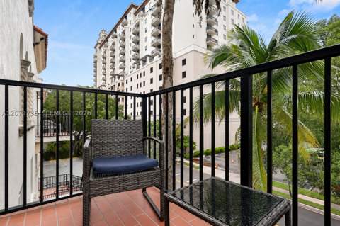 323 Navarre Ave 301, Coral Gables FL - photo 21 of 23