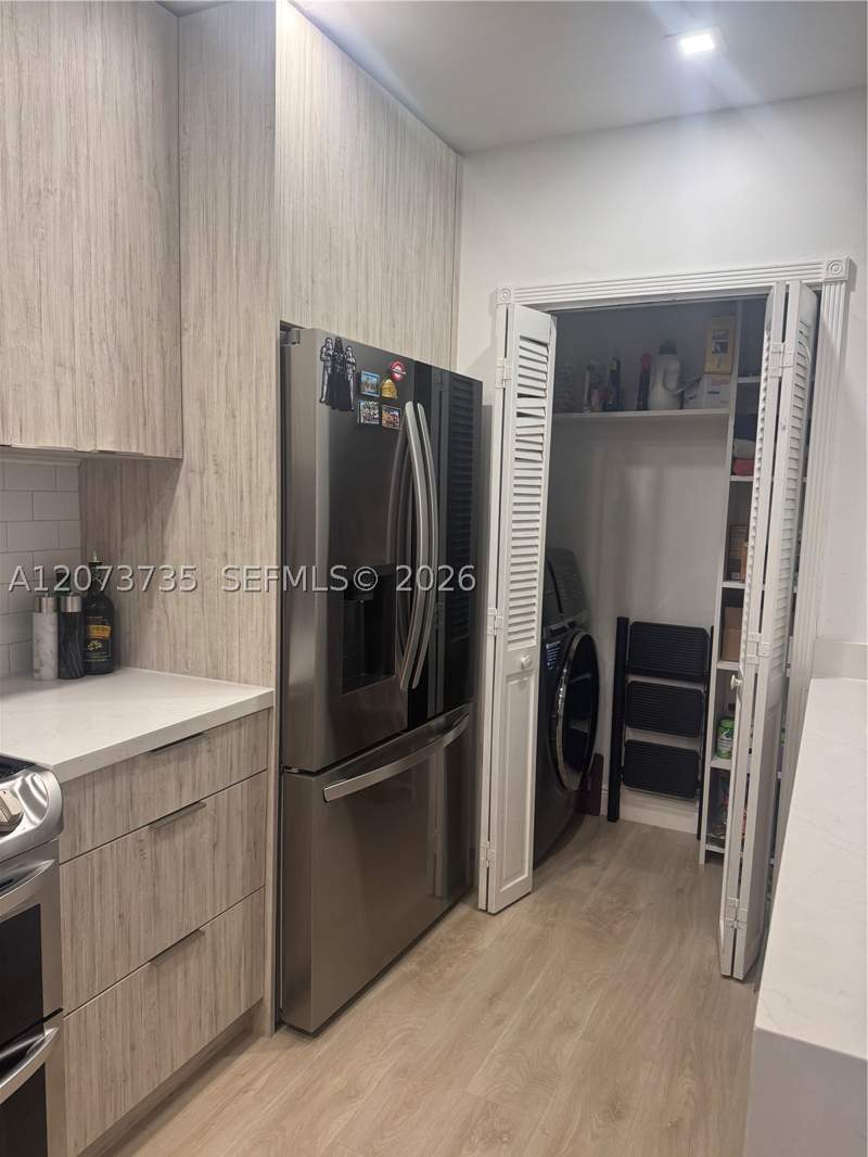 3 bedroom Condominium at 323 Navarre Ave 301, The Gallery Plaza Condo, Coral Gables — photo 4