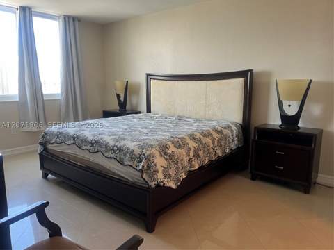 300 Bayview Dr 1707, Sunny Isles Beach FL - photo 17 of 33