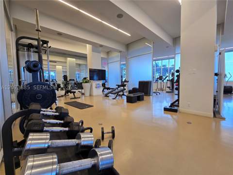 4401 Collins Ave 1401, Miami Beach FL - photo 24 of 29