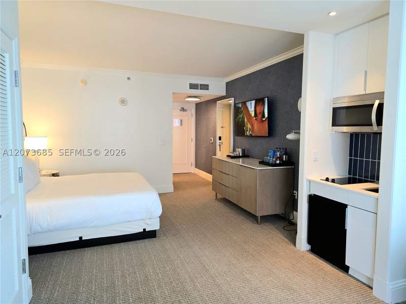 0 bedroom Condominium at 4401 Collins Ave 1401, Fontainebleau II Condo, Miami Beach — photo 5