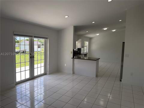 18870 SW 294th Ter, Homestead FL - photo 8 of 36