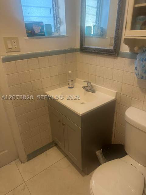 864 NW 116th St, Miami FL - photo 11 of 21