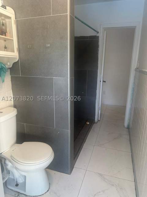 864 NW 116th St, Miami FL - photo 12 of 21