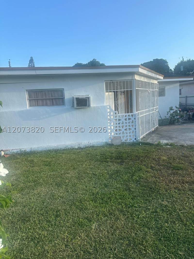 4 bedroom SingleFamilyResidence at 864 NW 116th St, Gratigny Park, Miami — photo 3