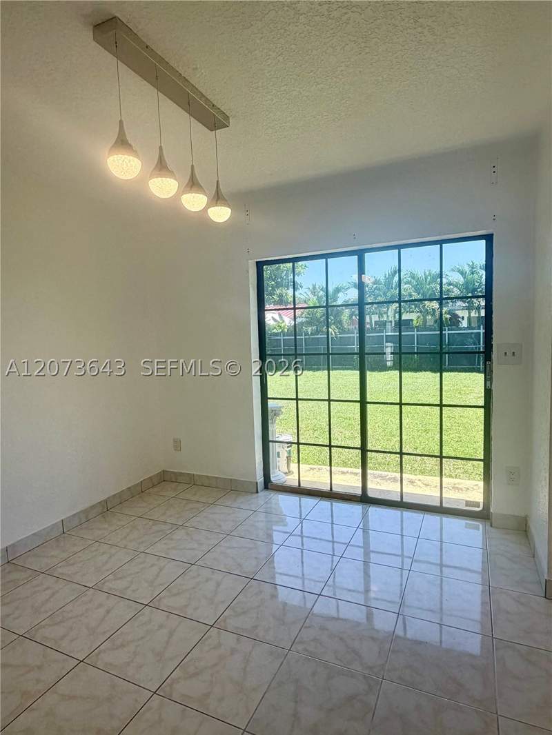 3 bedroom SingleFamilyResidence at 11030 SW 153rd St, Fairway Estates Sec 7, Miami — photo 3