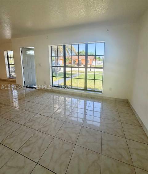 11030 SW 153rd St, Miami FL - photo 6 of 15