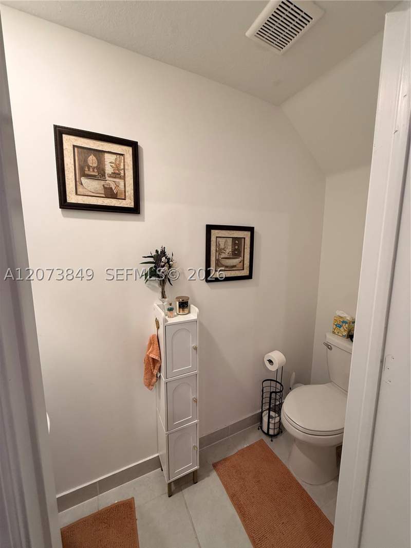 3 bedroom Townhouse at 18062 SW 147th Ct, Bowtie Subdivision, Miami — photo 2