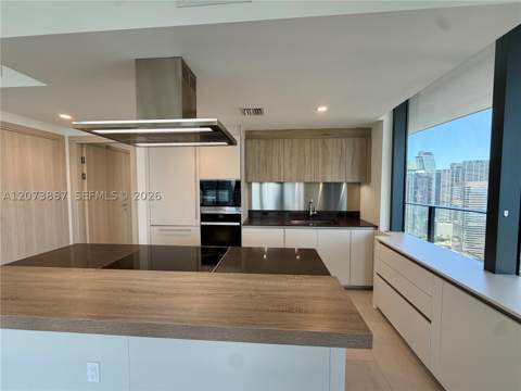 1000 Brickell Plz 4301, Miami FL - photo 18 of 111