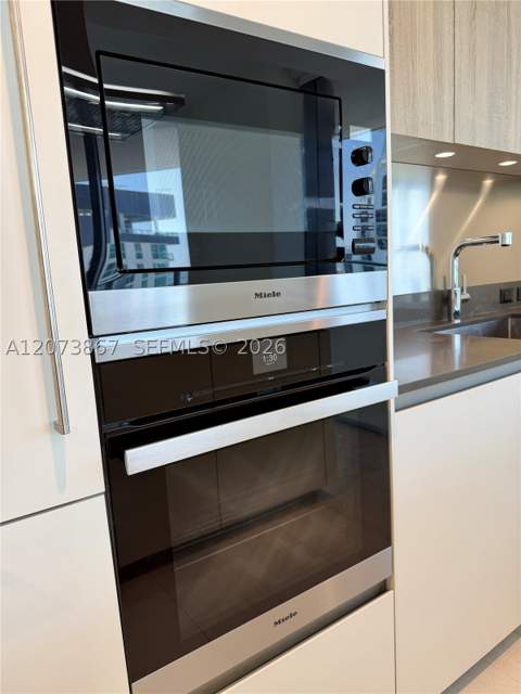 1000 Brickell Plz 4301, Miami FL - photo 22 of 111