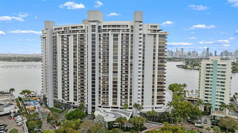 2 bedroom Condominium at 9 Island Ave 2207, Nine Island Avenue Condo, Miami Beach — photo 1