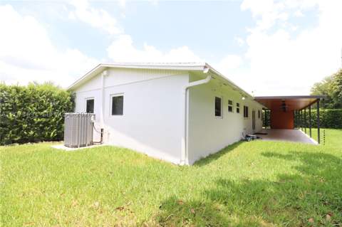 8123 SW 95th Ct, Miami FL - photo 17 of 24