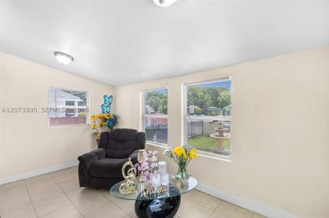 3073 NW 59th St, Miami FL - photo 8 of 35