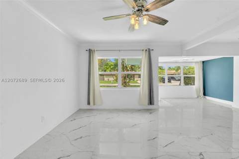 18381 NE 21st Pl, North Miami Beach FL - photo 13 of 44