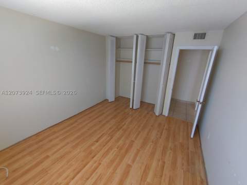 2780 NE 183rd St 1402, Aventura FL - photo 10 of 28