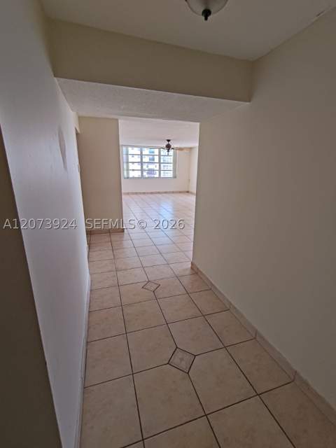 2780 NE 183rd St 1402, Aventura FL - photo 15 of 28