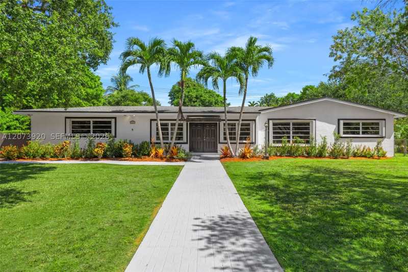 3 bedroom SingleFamilyResidence at 8261 SW 142nd St, Sun Coral Ests 1st Addn, Palmetto Bay — photo 1