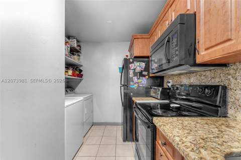 9618 SW 3rd Ln 18, Miami FL - photo 11 of 23