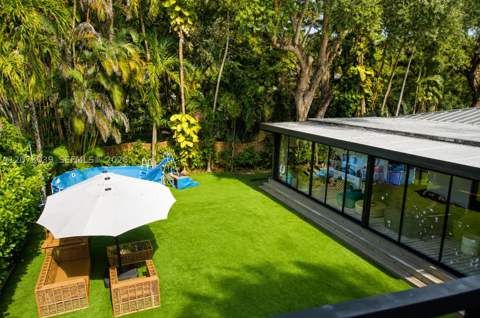 835 NE 120th St, Biscayne Park FL - photo 17 of 50