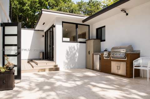 835 NE 120th St, Biscayne Park FL - photo 22 of 50
