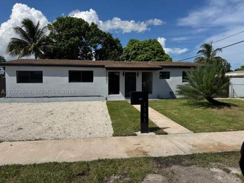 1301 NW 176th Ter, Miami Gardens FL - photo 20 of 27