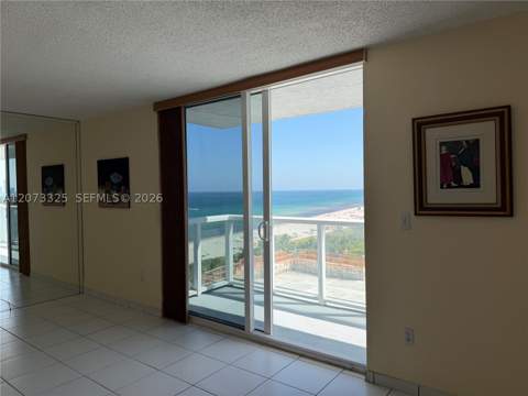 2457 Collins Ave 1405, Miami Beach FL - photo 10 of 60