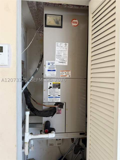 2457 Collins Ave 1405, Miami Beach FL - photo 22 of 60