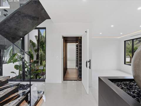 10201 SW 64th St, Miami FL - photo 20 of 66