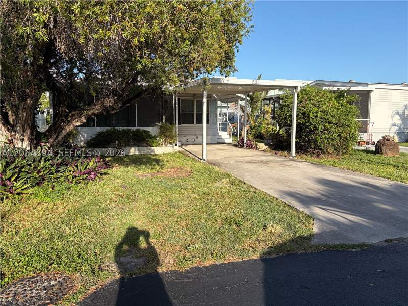 2 bedroom MobileHome at 35303 SW 180th Ave Lot 333, Gateway West Condo, Homestead — photo 3