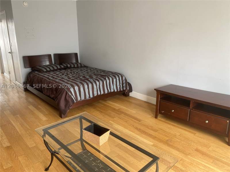 0 bedroom Condominium at 221 Meridian Ave 305, Meridian Plaza Condo, Miami Beach — photo 4
