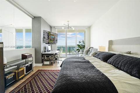 3470 E Coast Ave Ph102, Miami FL - photo 13 of 49
