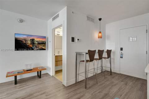6080 Collins Ave 508, Miami Beach FL - photo 13 of 28