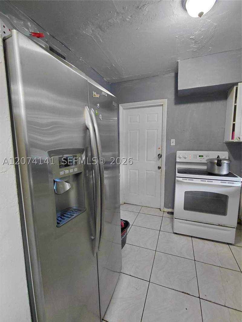3 bedroom SingleFamilyResidence at 1530 NW 68th Ter, New Liberty City, Miami — photo 3