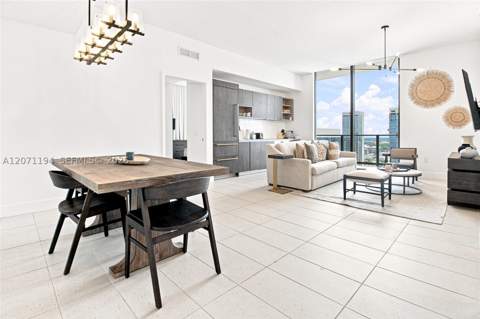 159 NE 6th St 5102, Miami FL - photo 15 of 43