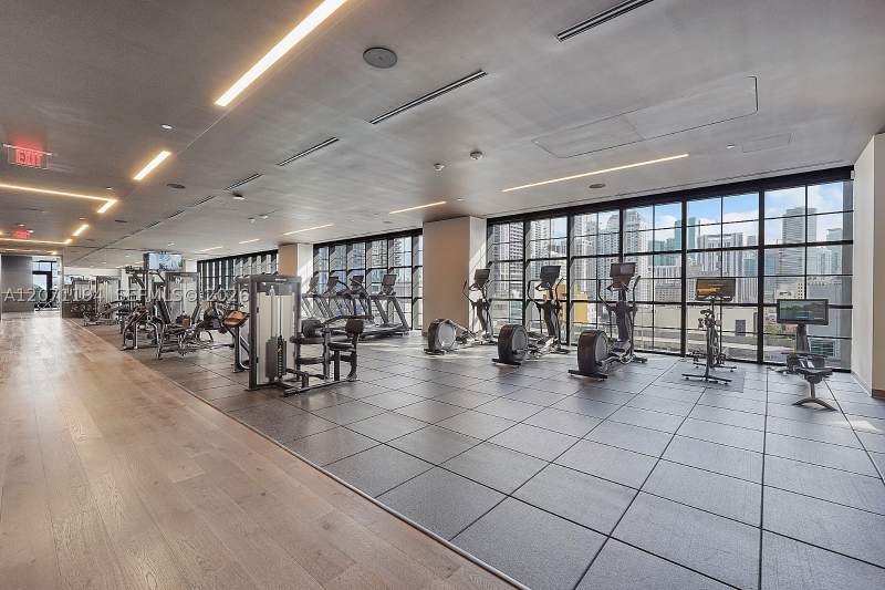 2 bedroom Condominium at 159 NE 6th St 5102, Gale Hotel and Residences, Miami — photo 4