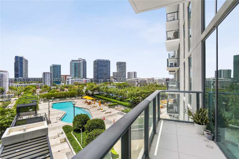 2 bedroom Condominium at 501 NE 31st St 708, Paraiso Bayviews Condo, Miami — photo 1