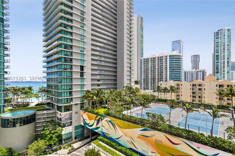 2 bedroom Condominium at 501 NE 31st St 708, Paraiso Bayviews Condo, Miami — photo 2
