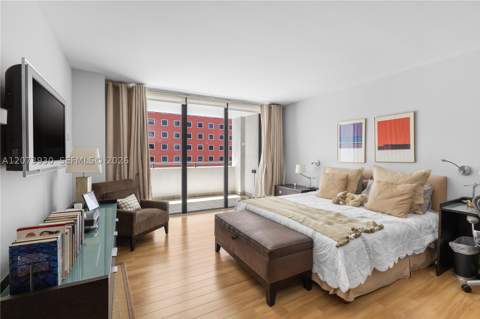 1581 Brickell Ave 1105, Miami FL - photo 17 of 54