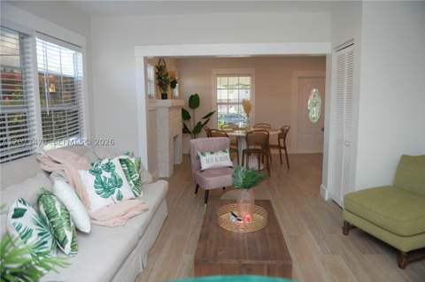 1274 SW 5th St, Miami FL - photo 10 of 30
